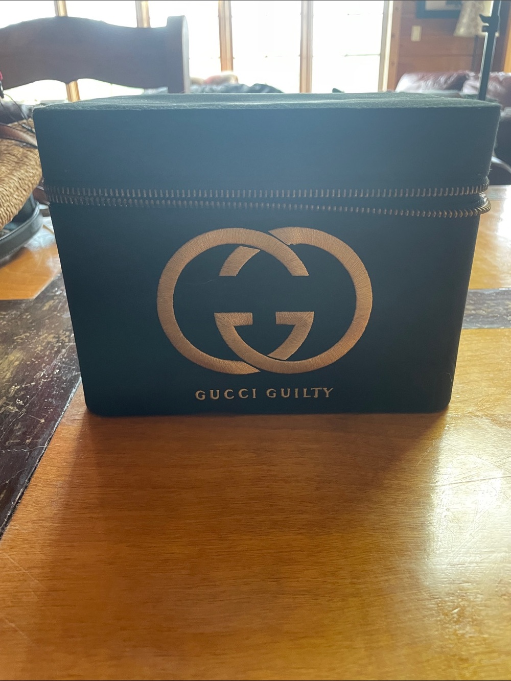 Gucci Black Cosmetic Case with Gold Logo and Zipper